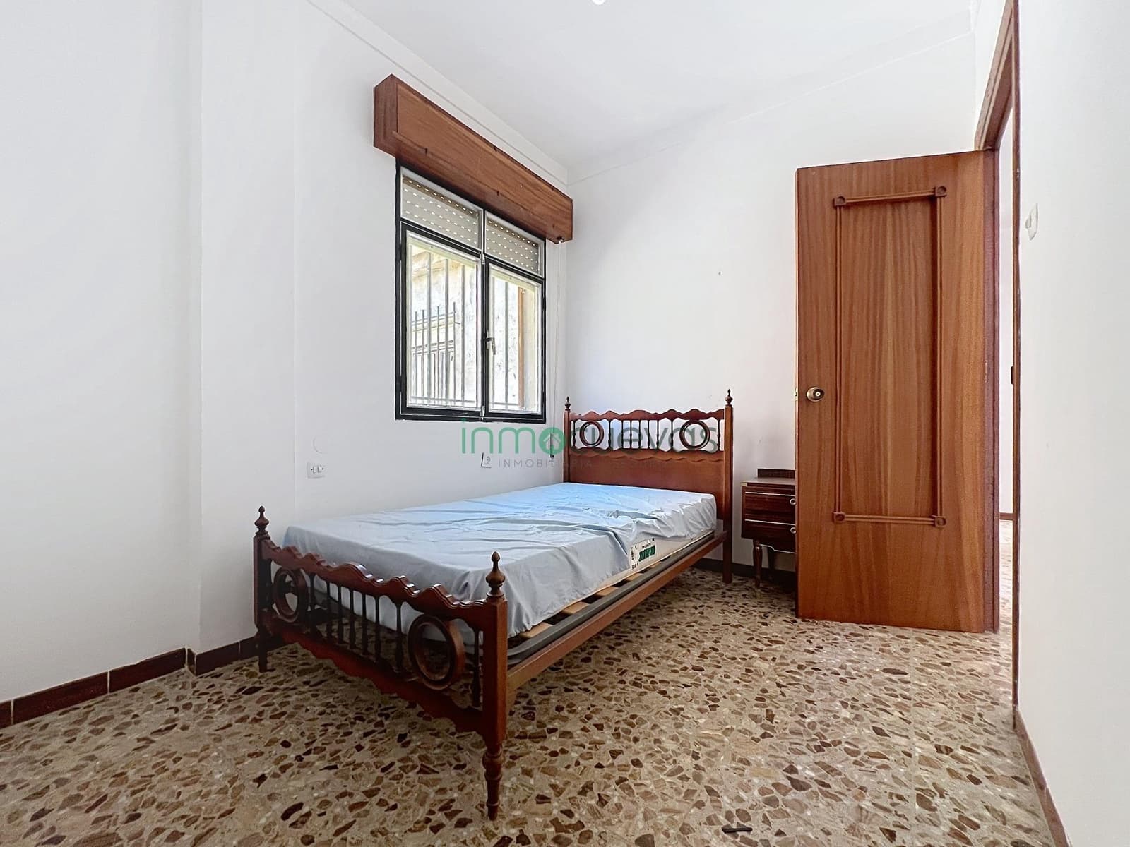 6 bedroom Terraced Villa for sale in Zurgena with garage - € 124,999 (Ref: 9843604)