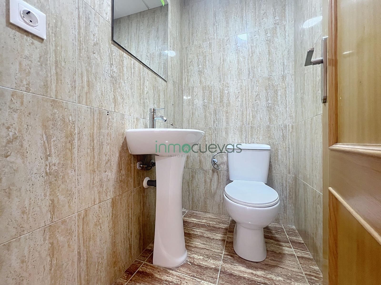 3 bedroom Flat for sale in Garrucha - € 119,900 (Ref: 9929484)