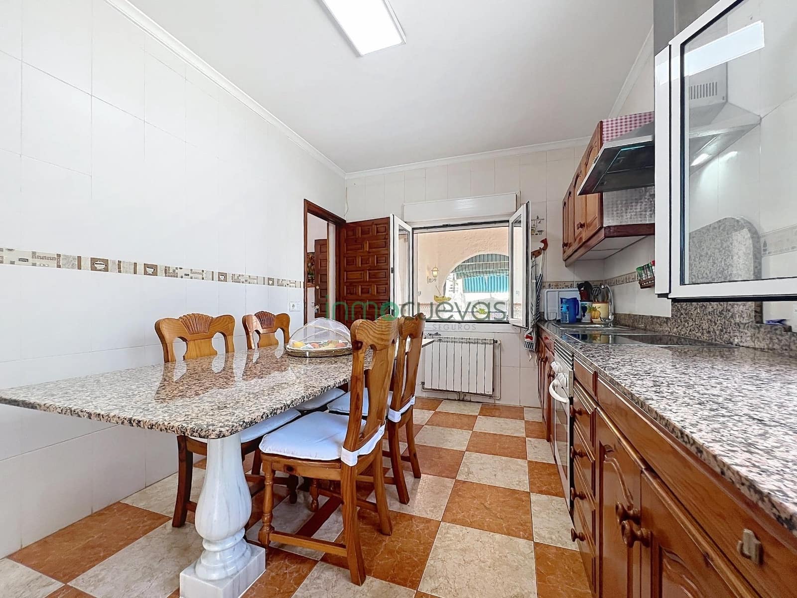 4 bedroom Villa for sale in Mojacar with pool garage - € 690,000 (Ref: 9966722)