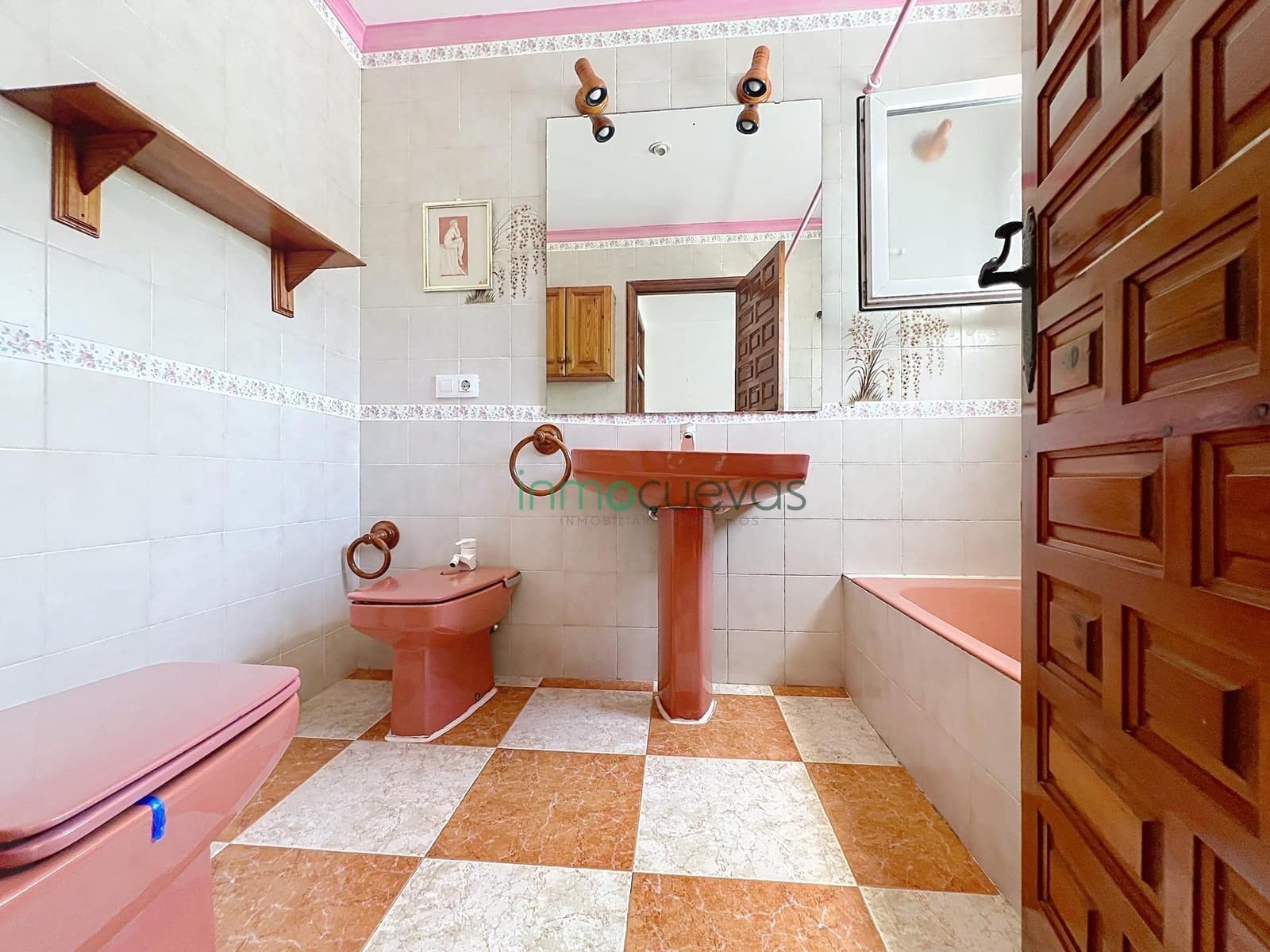 4 bedroom Villa for sale in Mojacar with pool garage - € 690,000 (Ref: 9966722)