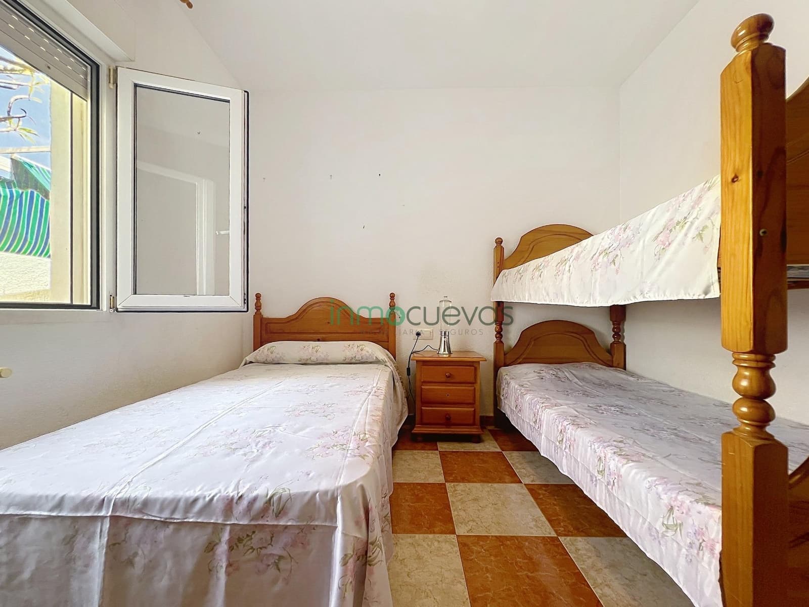4 bedroom Villa for sale in Mojacar with pool garage - € 690,000 (Ref: 9966722)