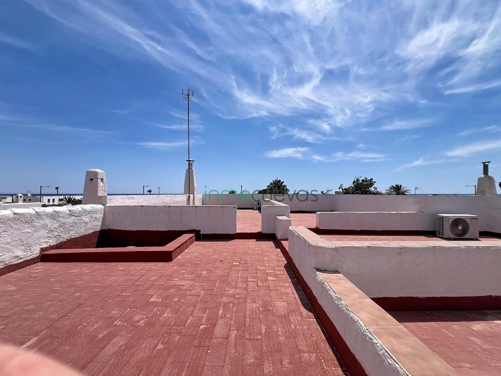 4 bedroom Villa for sale in Mojacar with pool garage - € 690,000 (Ref: 9966722)