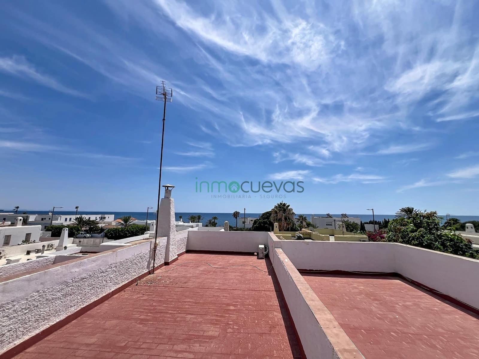 4 bedroom Villa for sale in Mojacar with pool garage - € 690,000 (Ref: 9966722)