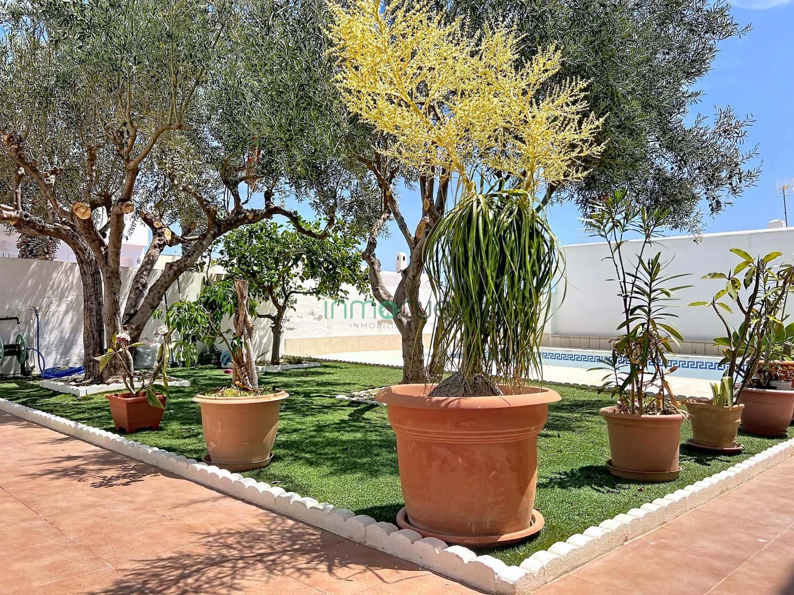 4 bedroom Villa for sale in Mojacar with pool garage - € 690,000 (Ref: 9966722)