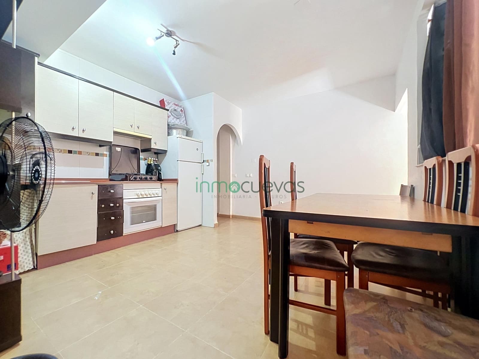 2 bedroom Flat for sale in Cuevas del Almanzora with pool - € 76,500 (Ref: 9975521)