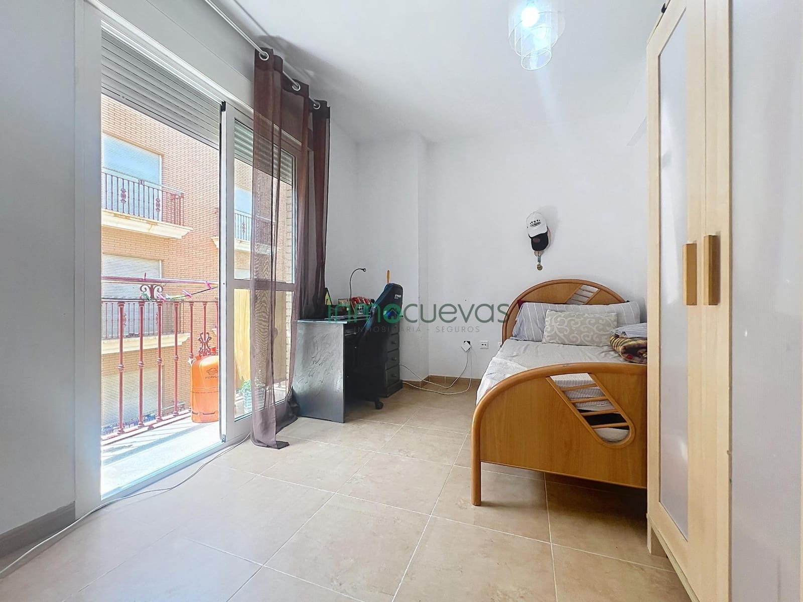 2 bedroom Flat for sale in Cuevas del Almanzora with pool - € 76,500 (Ref: 9975521)