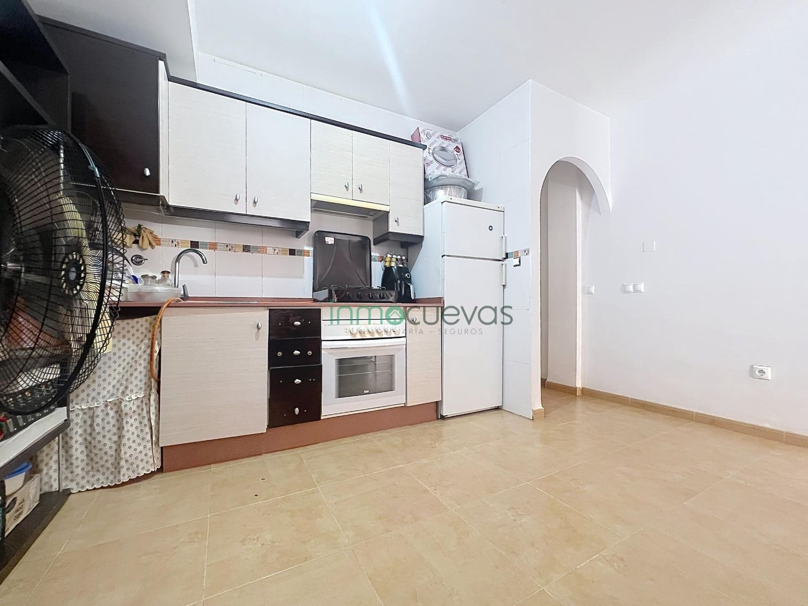 2 bedroom Flat for sale in Cuevas del Almanzora with pool - € 76,500 (Ref: 9975521)