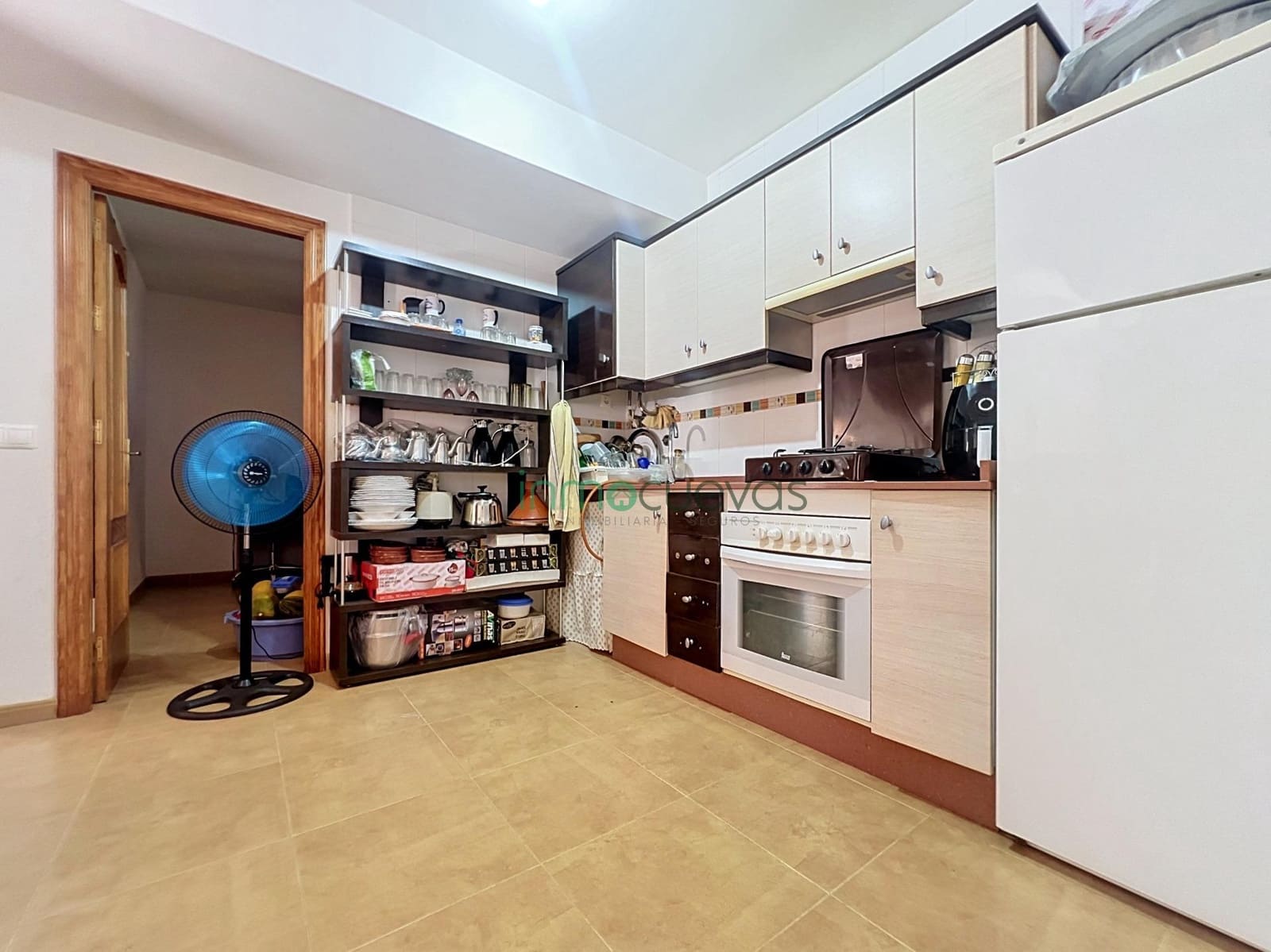 2 bedroom Flat for sale in Cuevas del Almanzora with pool - € 76,500 (Ref: 9975521)
