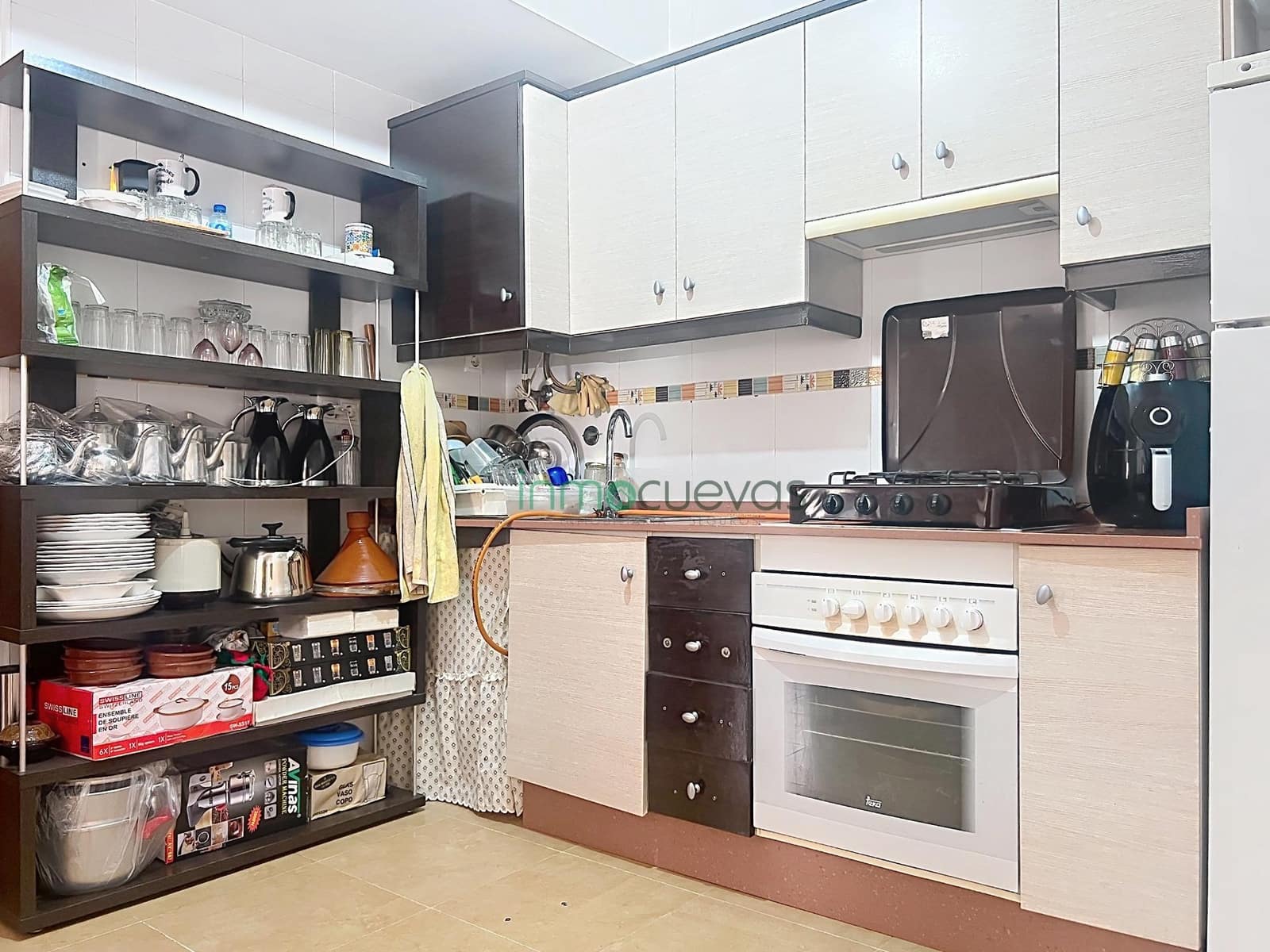 2 bedroom Flat for sale in Cuevas del Almanzora with pool - € 76,500 (Ref: 9975521)