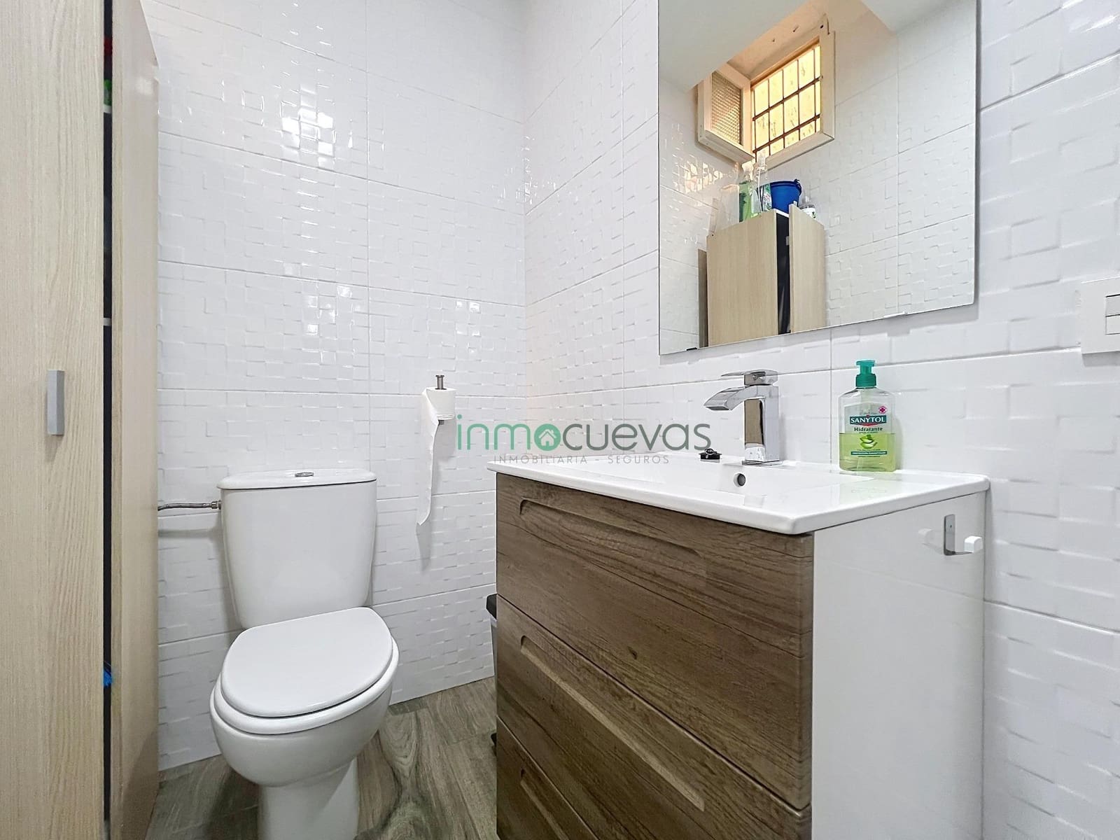 Gewerbe zu verkaufen in Cuevas del Almanzora - 115.000 € (Ref: 9975522)