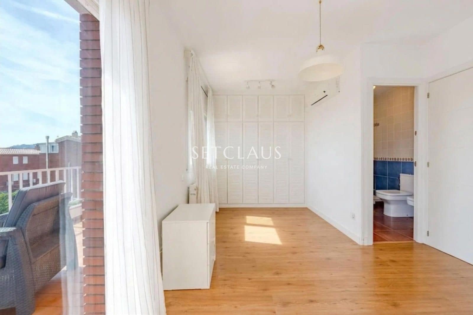 Chalet de 4 habitaciones en Vilassar de Dalt en venta con garaje - 625.000 € (Ref: 10000920)