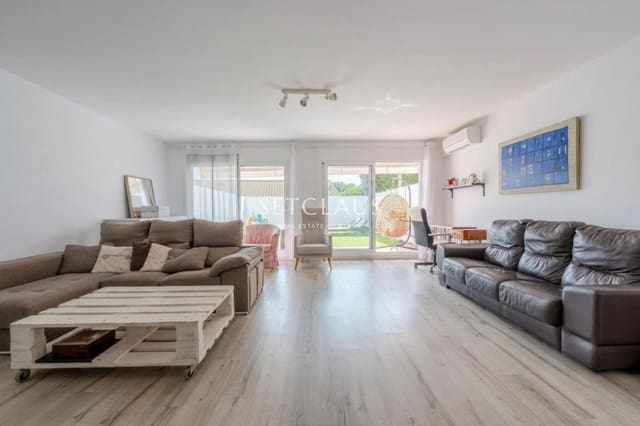 Chalet de 4 habitaciones en Vilassar de Dalt en venta con garaje - 625.000 € (Ref: 10000920)