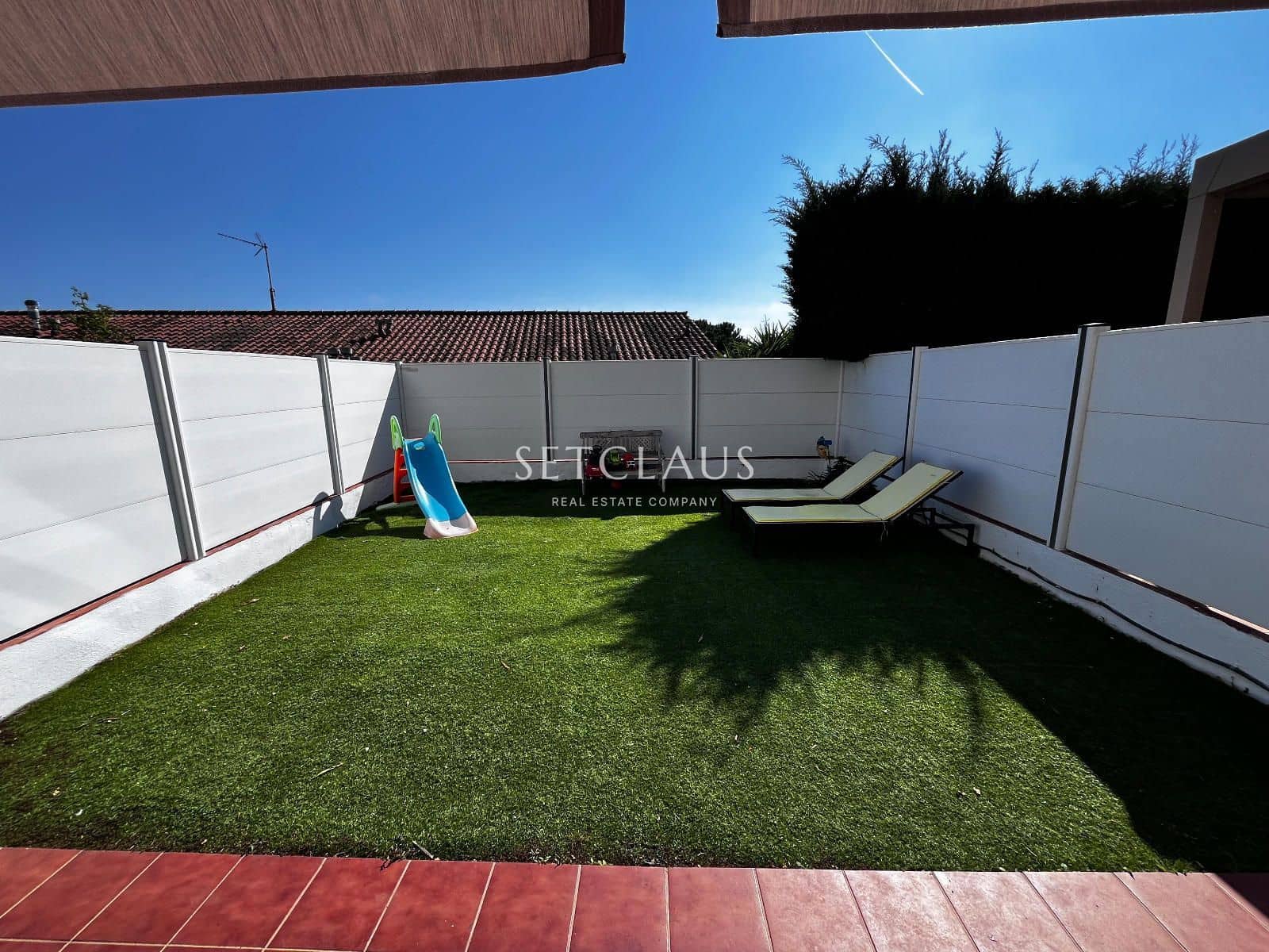 Chalet de 4 habitaciones en Vilassar de Dalt en venta con garaje - 625.000 € (Ref: 10000920)