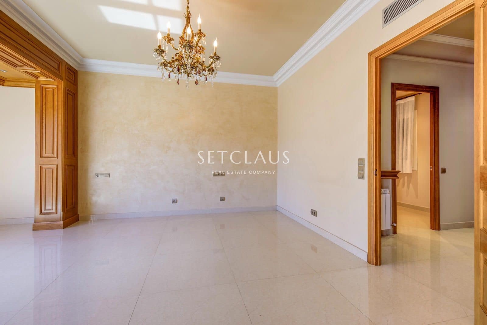 3 sypialnia Mieszkanie na sprzedaż w Miasto Barcelona - 1 695 000 € (Ref: 10035800)