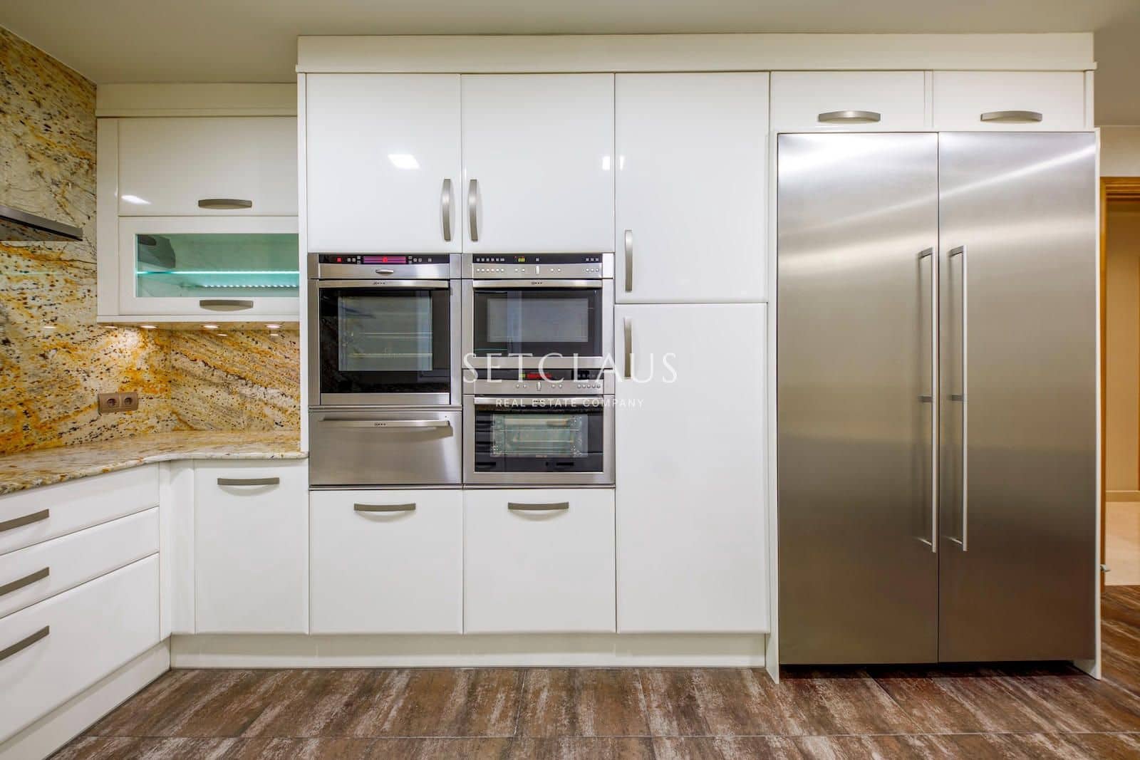 3 sypialnia Mieszkanie na sprzedaż w Miasto Barcelona - 1 695 000 € (Ref: 10035800)