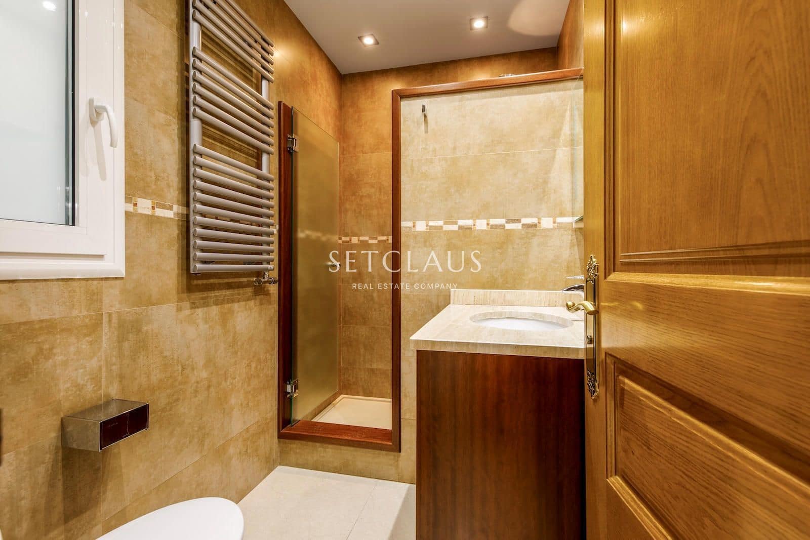 3 sypialnia Mieszkanie na sprzedaż w Miasto Barcelona - 1 695 000 € (Ref: 10035800)