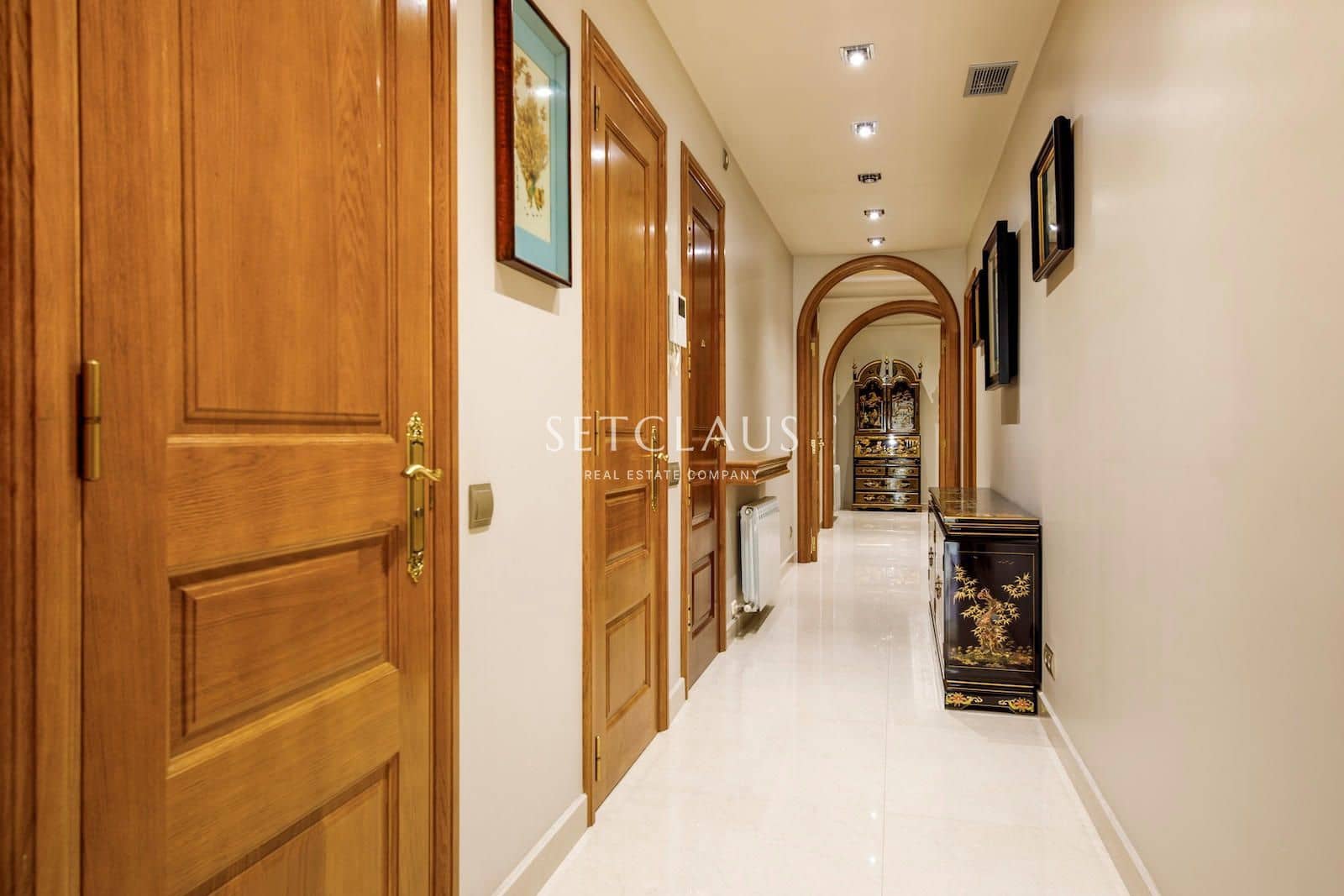 3 sypialnia Mieszkanie na sprzedaż w Miasto Barcelona - 1 695 000 € (Ref: 10035800)