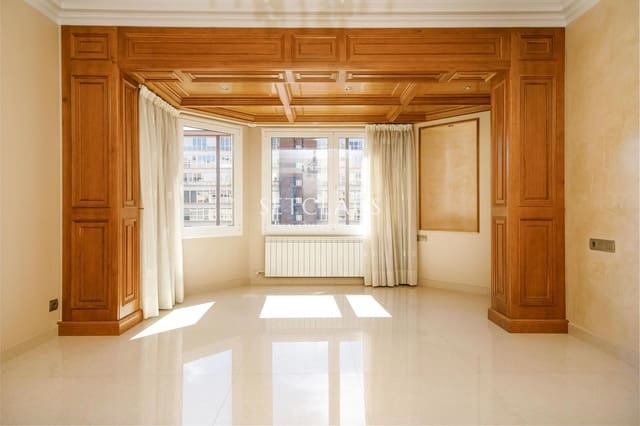 3 sypialnia Mieszkanie na sprzedaż w Miasto Barcelona - 1 695 000 € (Ref: 10035800)