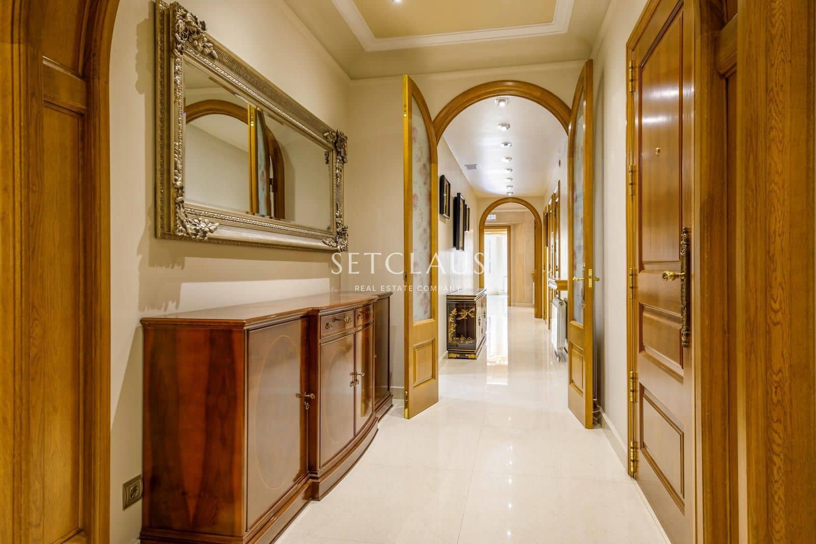 3 sypialnia Mieszkanie na sprzedaż w Miasto Barcelona - 1 695 000 € (Ref: 10035800)