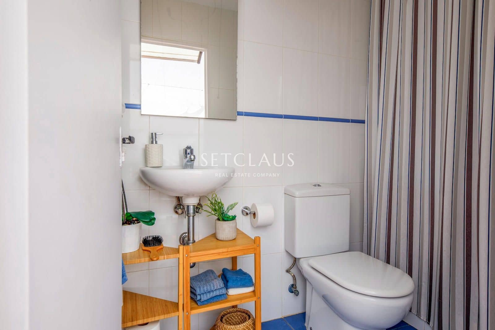4 bedroom Villa for sale in El Masnou with garage - € 884,000 (Ref: 10043476)