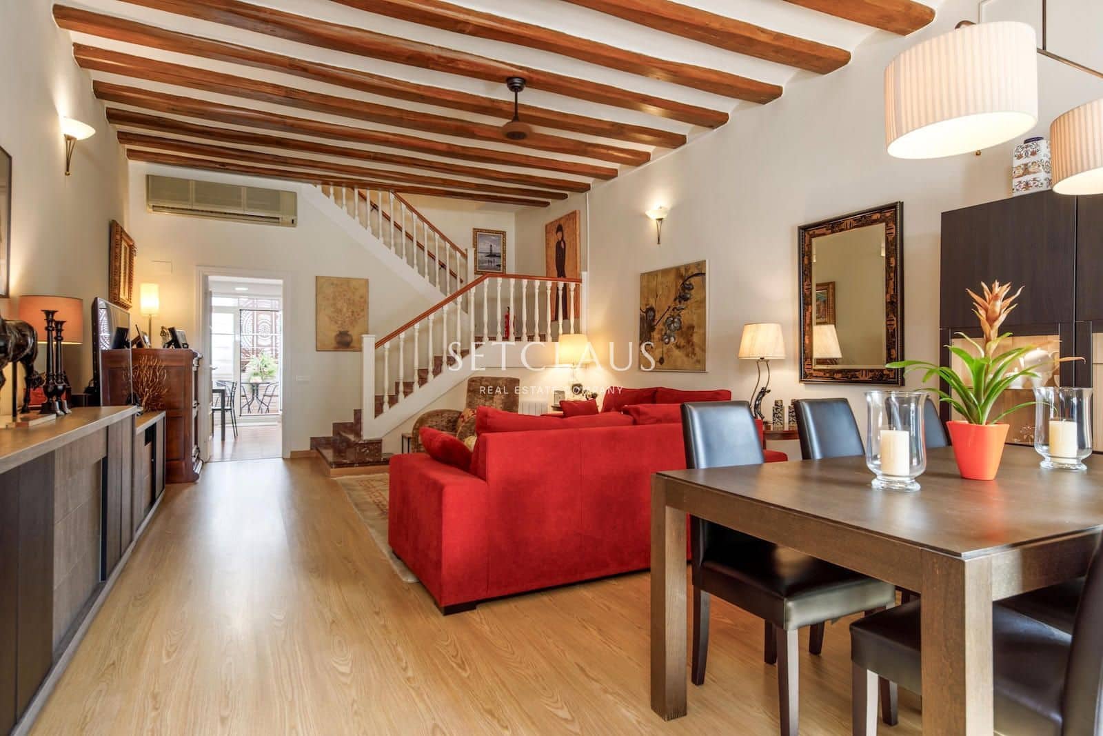 4 bedroom Villa for sale in El Masnou with garage - € 884,000 (Ref: 10043476)