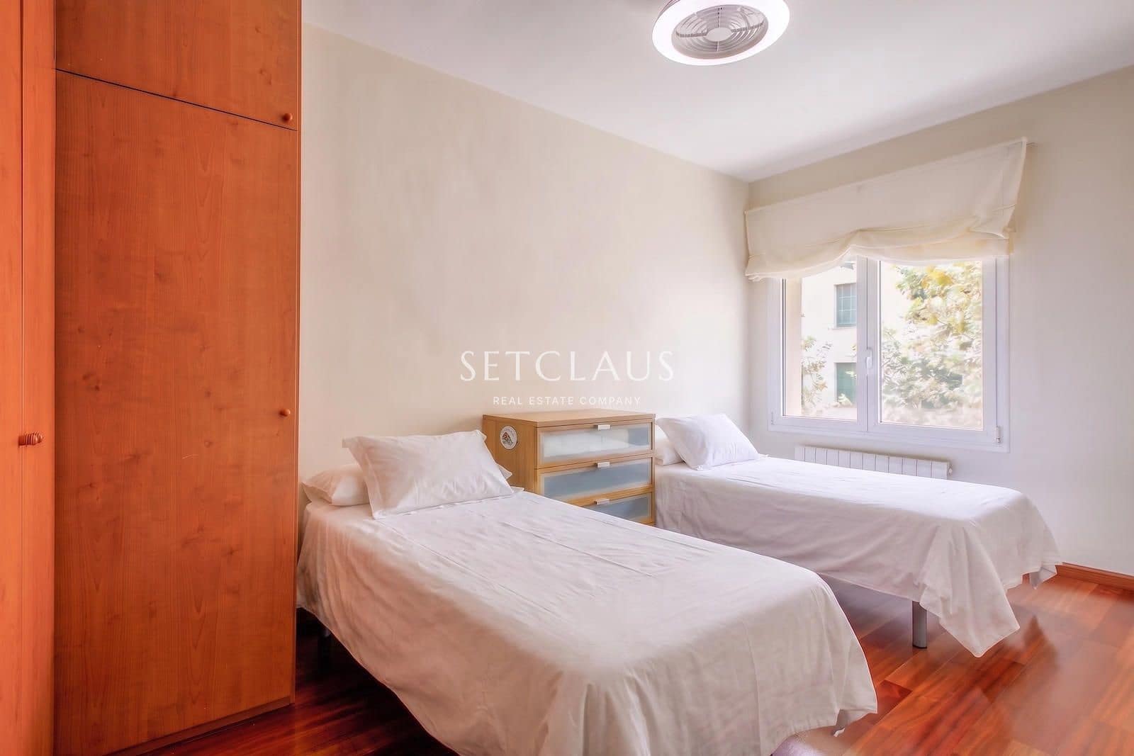 4 bedroom Villa for sale in El Masnou with garage - € 884,000 (Ref: 10043476)