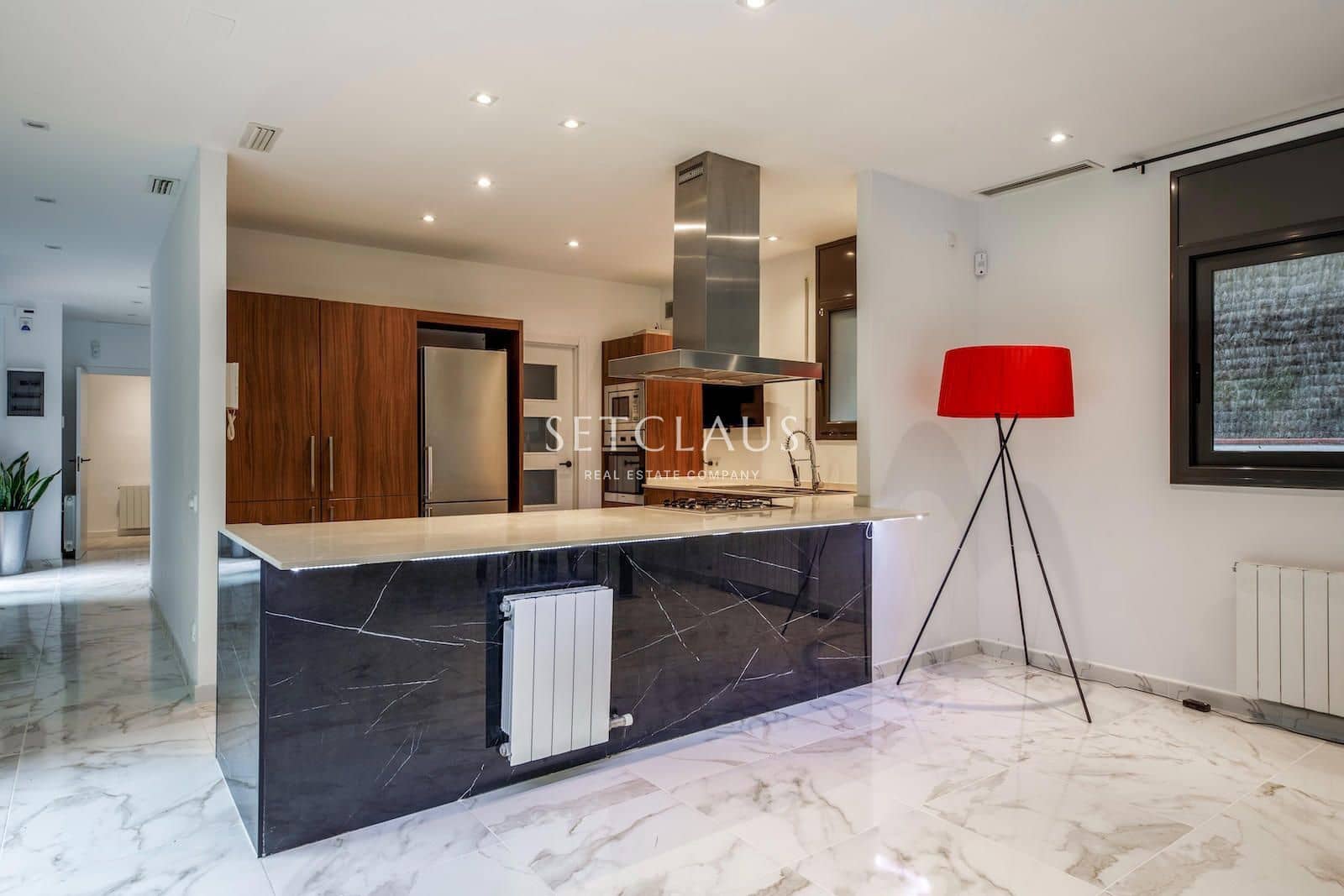 5 bedroom Villa for sale in Les Planes with pool garage - € 1,490,000 (Ref: 10043478)