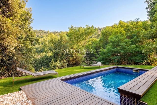 Chalet de 5 habitaciones en Les Planes en venta con piscina garaje - 1.490.000 € (Ref: 10043478)