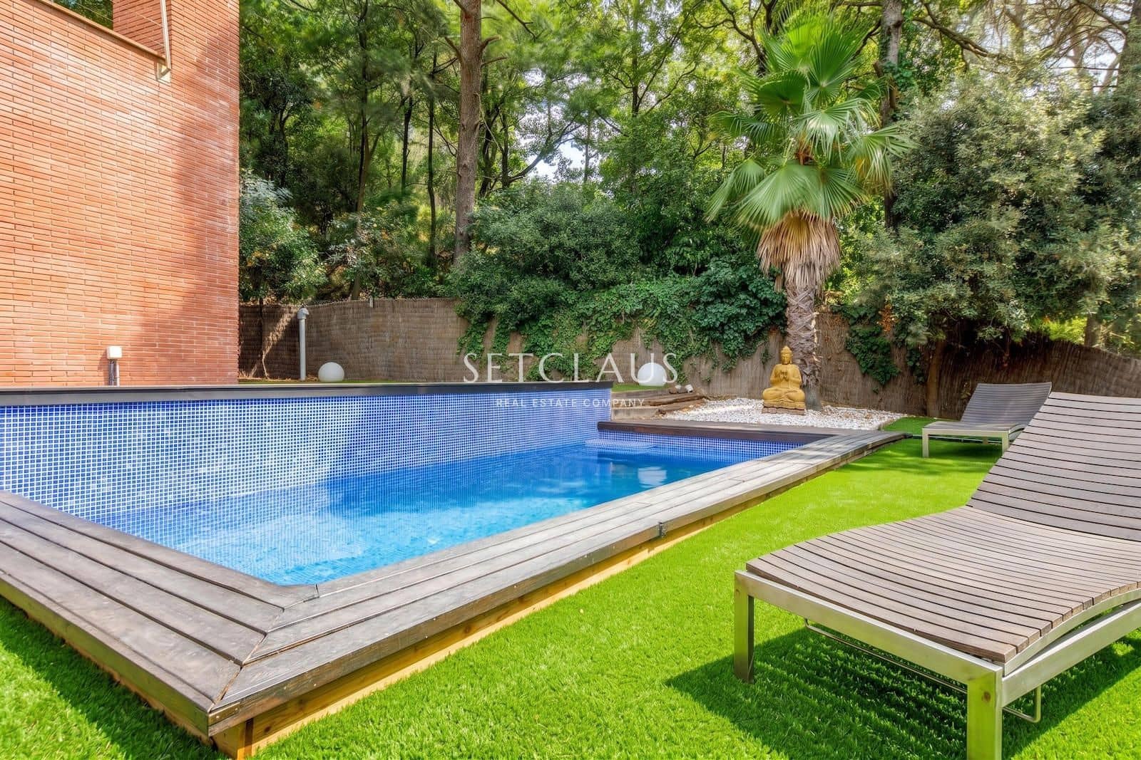 5 bedroom Villa for sale in Les Planes with pool garage - € 1,490,000 (Ref: 10043478)