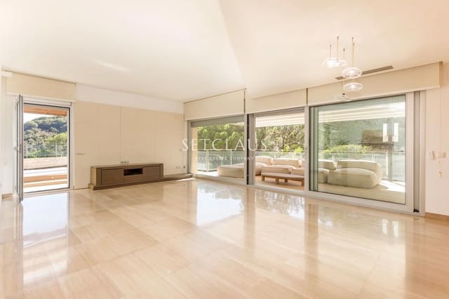 5 bedroom Villa for rent in Alella with pool garage - € 4,500 (Ref: 10062324)