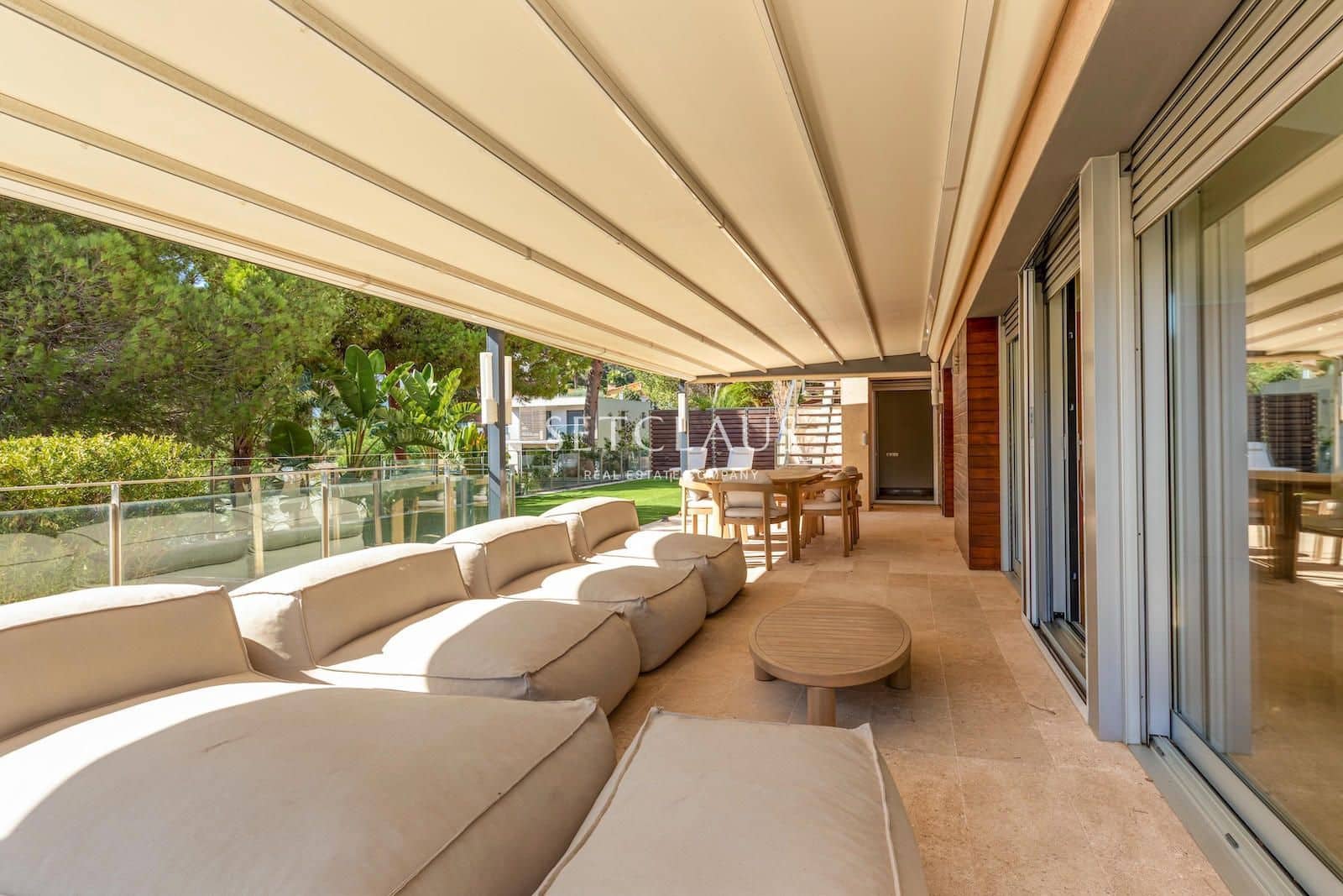 5 slaapkamer Villa te huur in Alella met zwembad garage - € 4.500 (Ref: 10062324)
