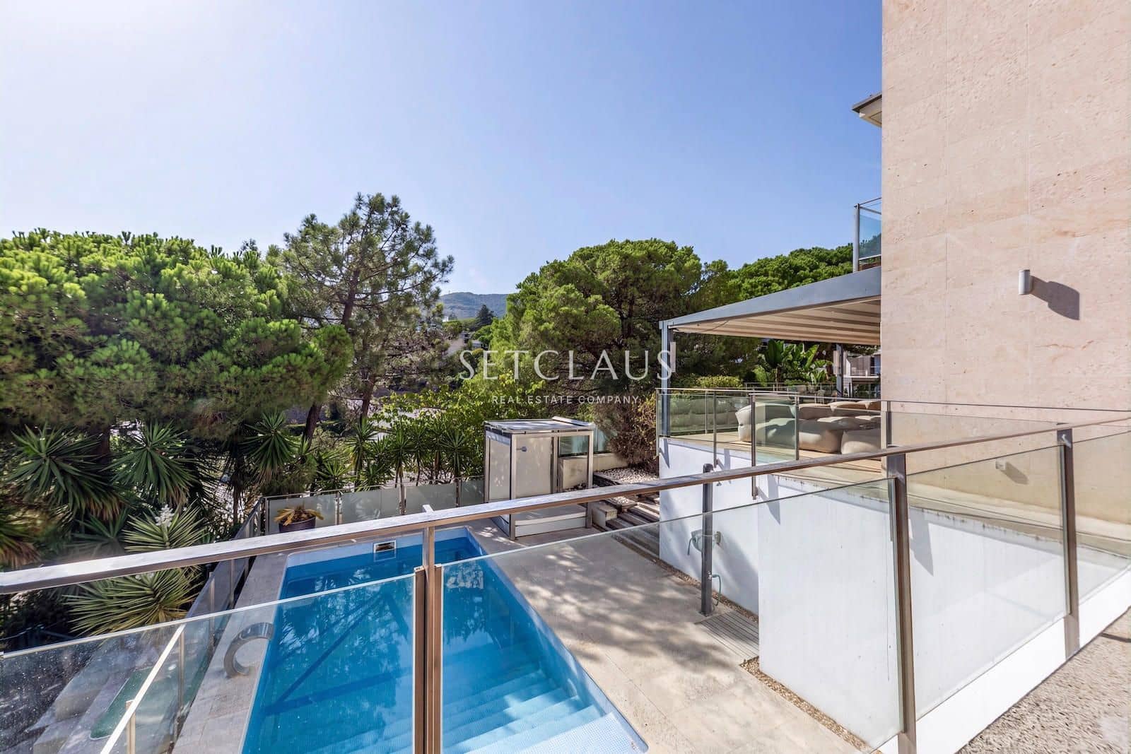 5 slaapkamer Villa te huur in Alella met zwembad garage - € 4.500 (Ref: 10062324)