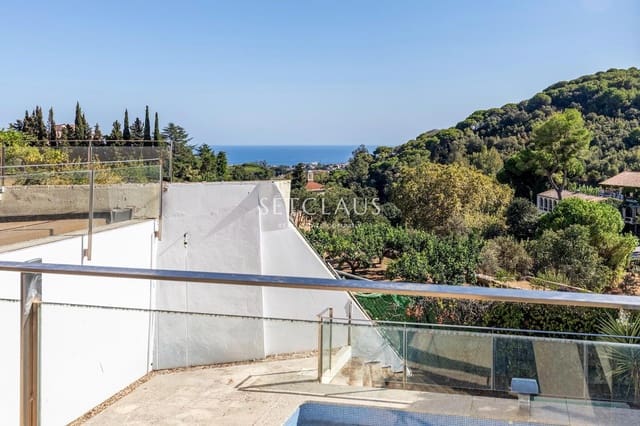 5 bedroom Villa for rent in Alella with pool garage - € 4,500 (Ref: 10062324)