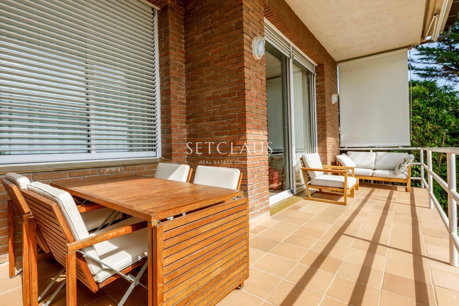 4 bedroom Villa for sale in Teia with garage - € 765,000 (Ref: 10062989)