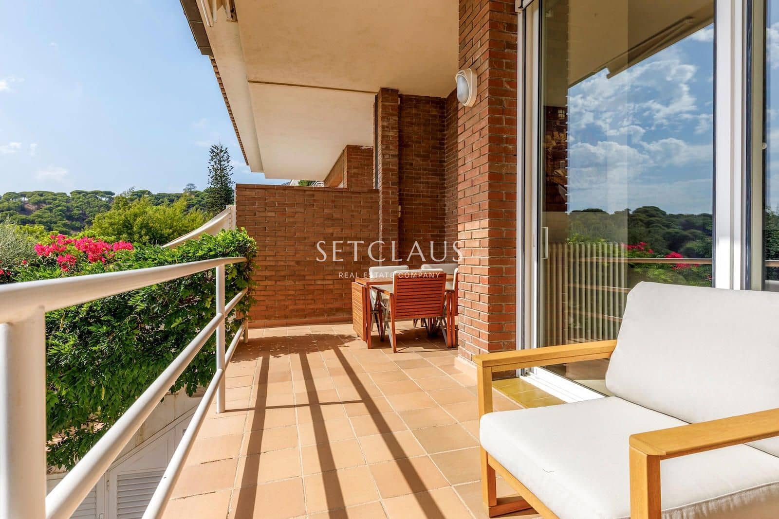 4 bedroom Villa for sale in Teia with garage - € 765,000 (Ref: 10062989)