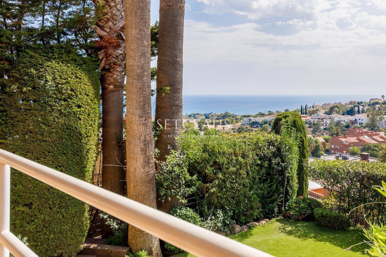 4 bedroom Villa for sale in Teia with garage - € 765,000 (Ref: 10062989)