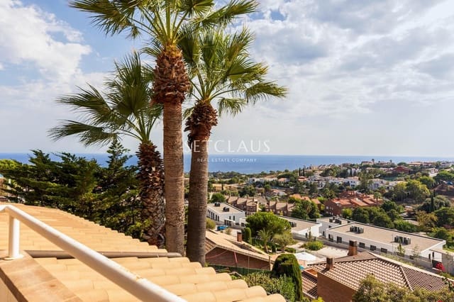 4 bedroom Villa for sale in Teià with garage - € 765,000 (Ref: 10062989)