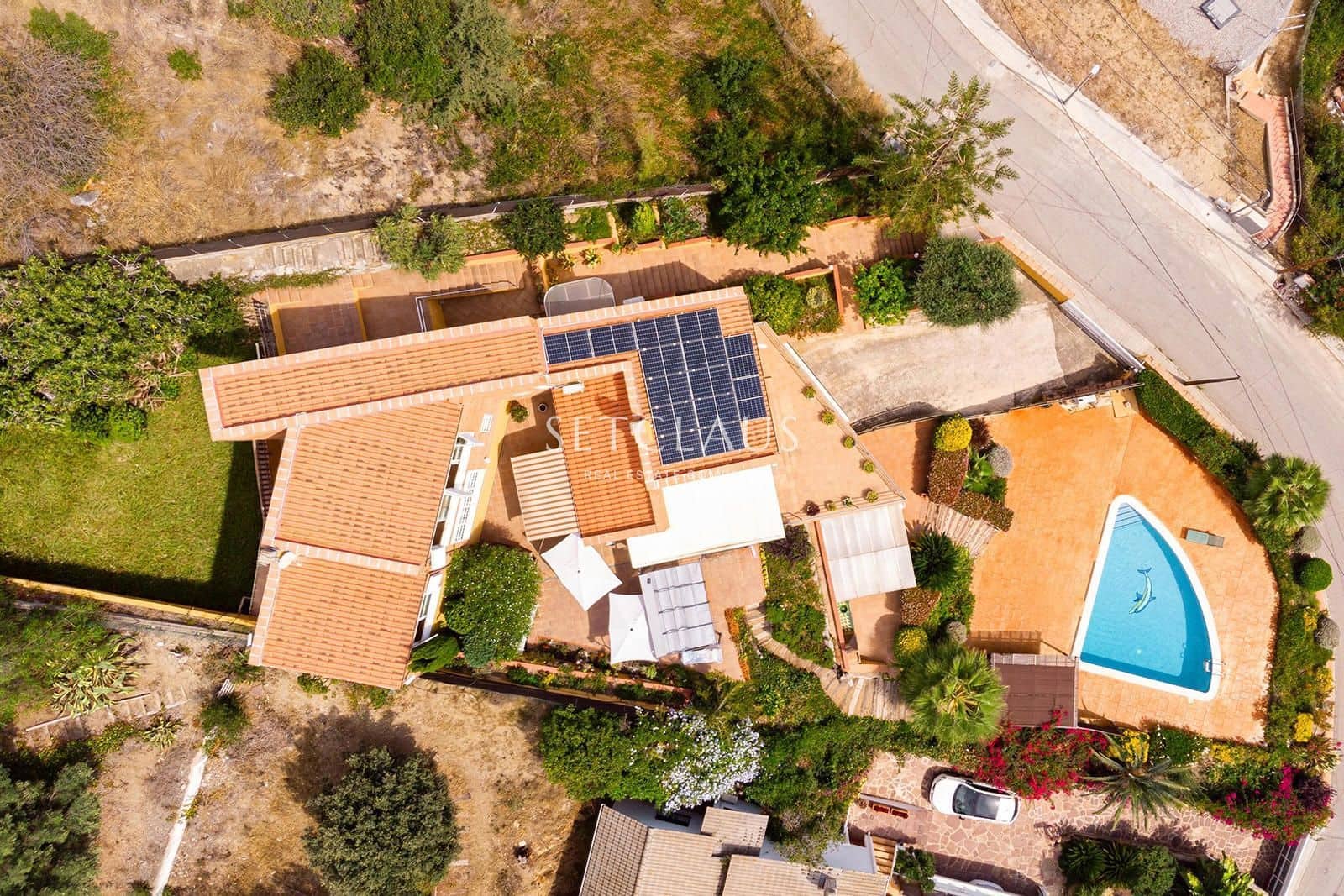 4 soverom Villa til salgs i Alella med svømmebasseng garasje - € 920 000 (Ref: 10079941)