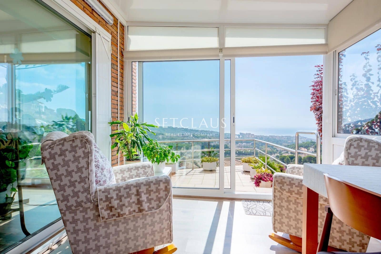 4 soverom Villa til salgs i Alella med svømmebasseng garasje - € 920 000 (Ref: 10079941)