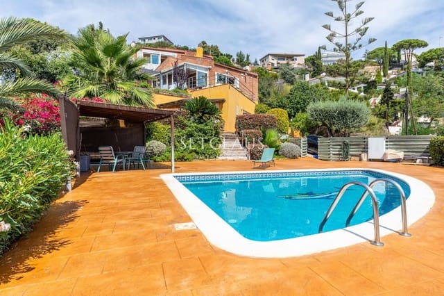 4 soverom Villa til salgs i Alella med svømmebasseng garasje - € 920 000 (Ref: 10079941)