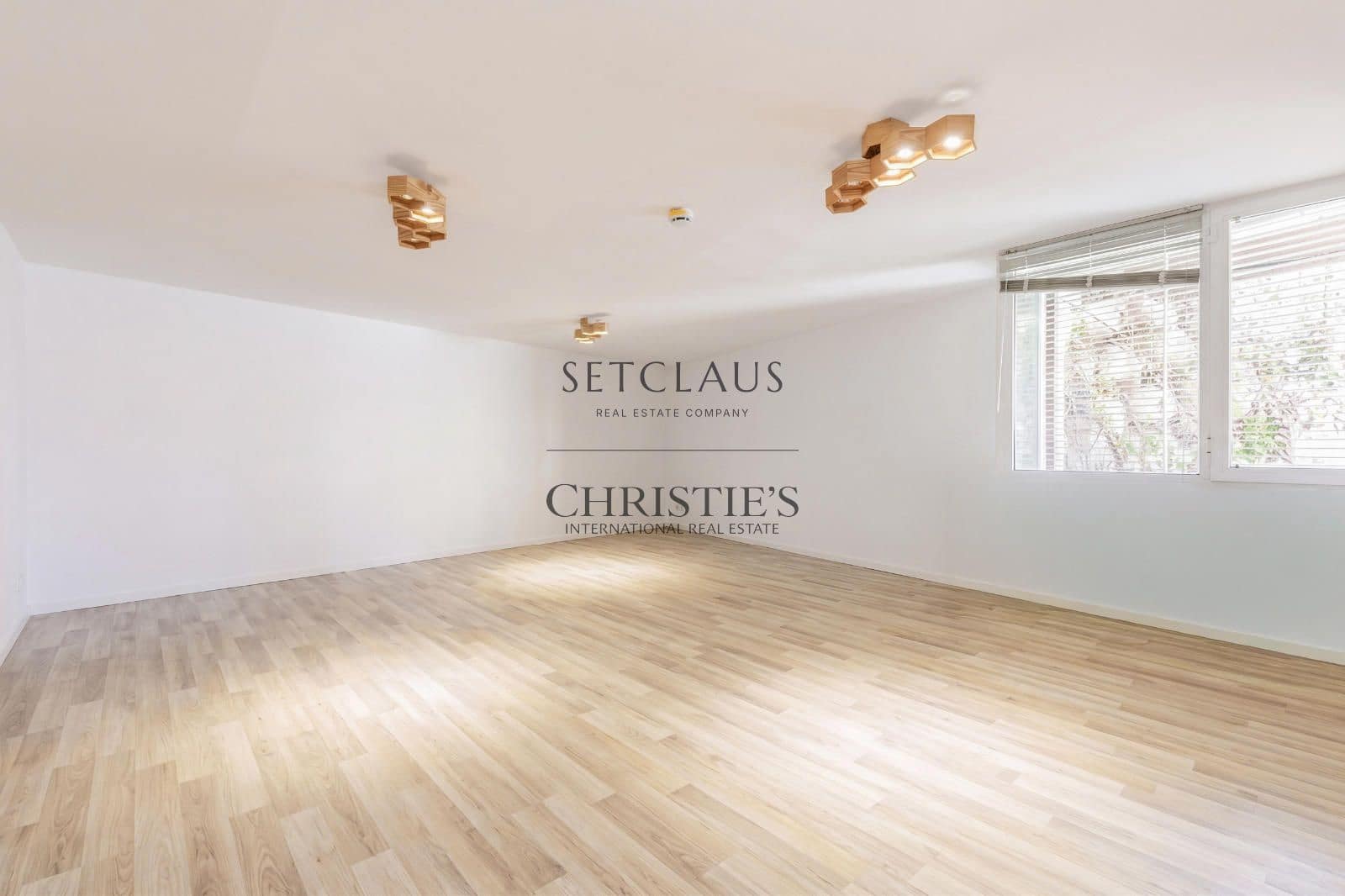4 chambre Villa/Maison à vendre à Teia avec piscine garage - 1 275 000 € (Ref: 10111856)