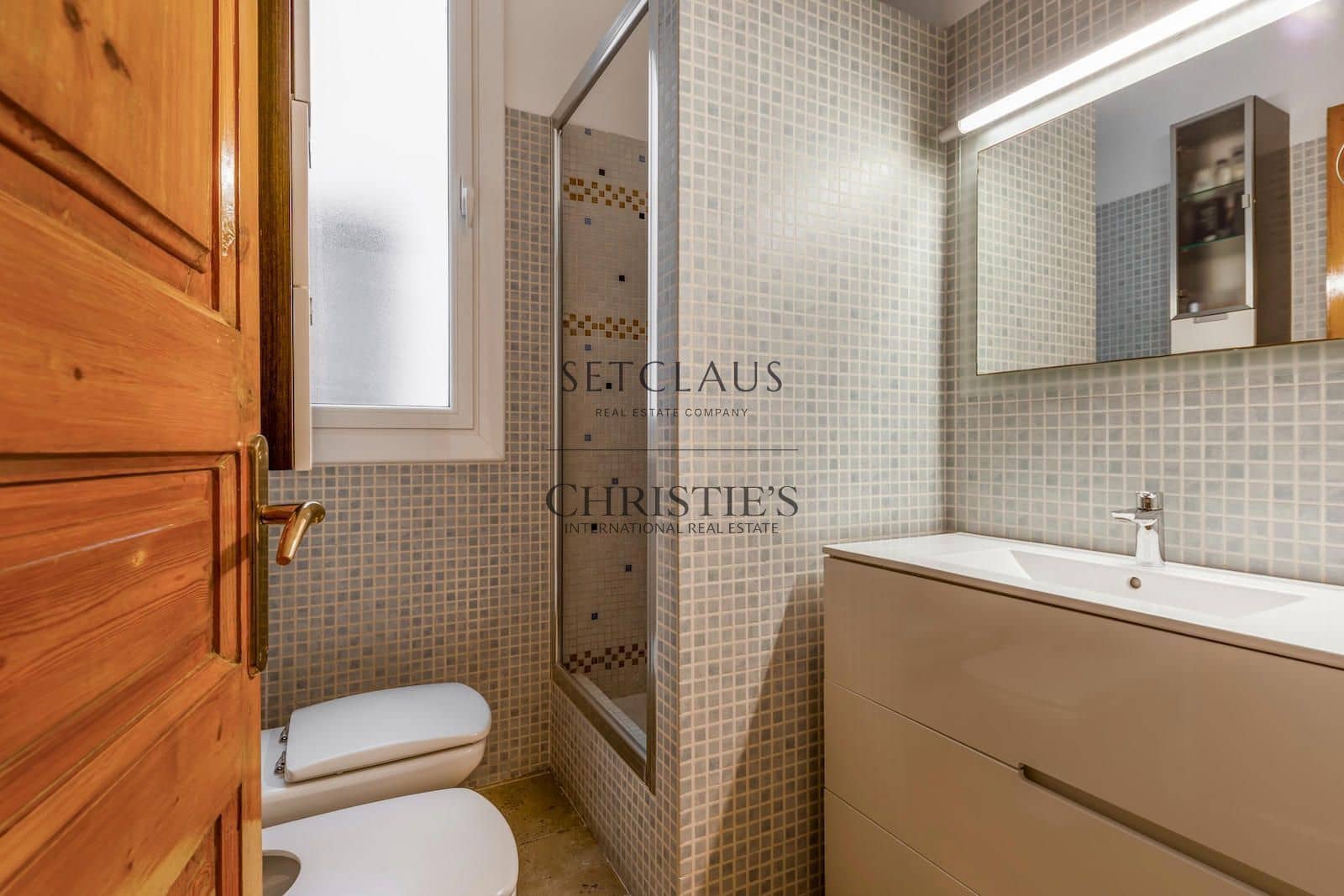 4 makuuhuone Asunto myytävänä paikassa Barcelona kaupunki - 750 000 € (Ref: 10127308)