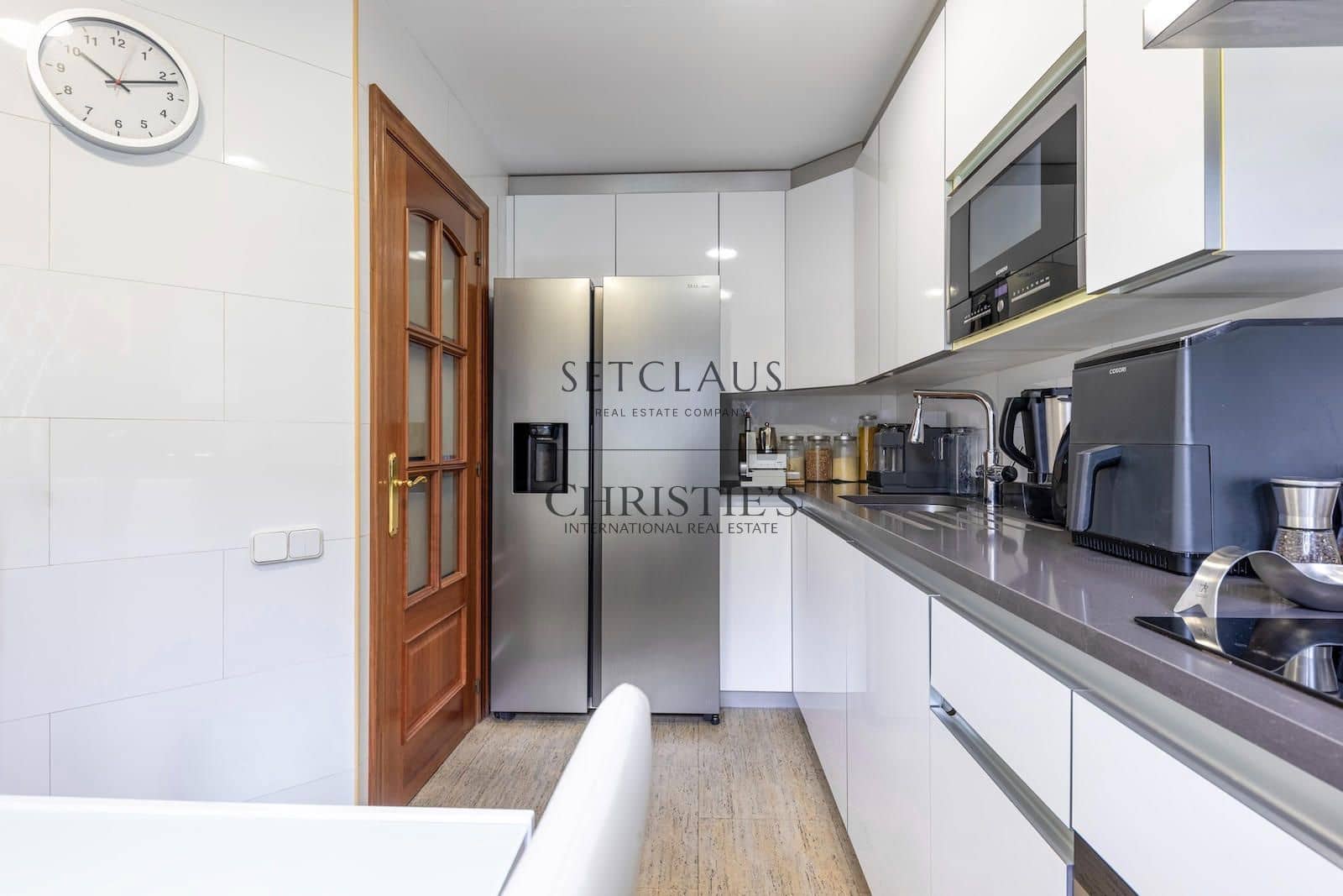 4 bedroom Townhouse for sale in Alella with pool garage - € 625,000 (Ref: 10130405)