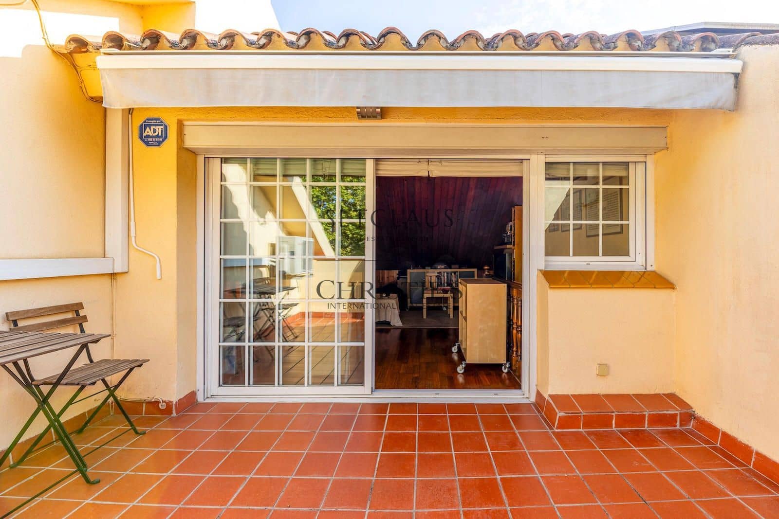 4 bedroom Townhouse for sale in Alella with pool garage - € 625,000 (Ref: 10130405)