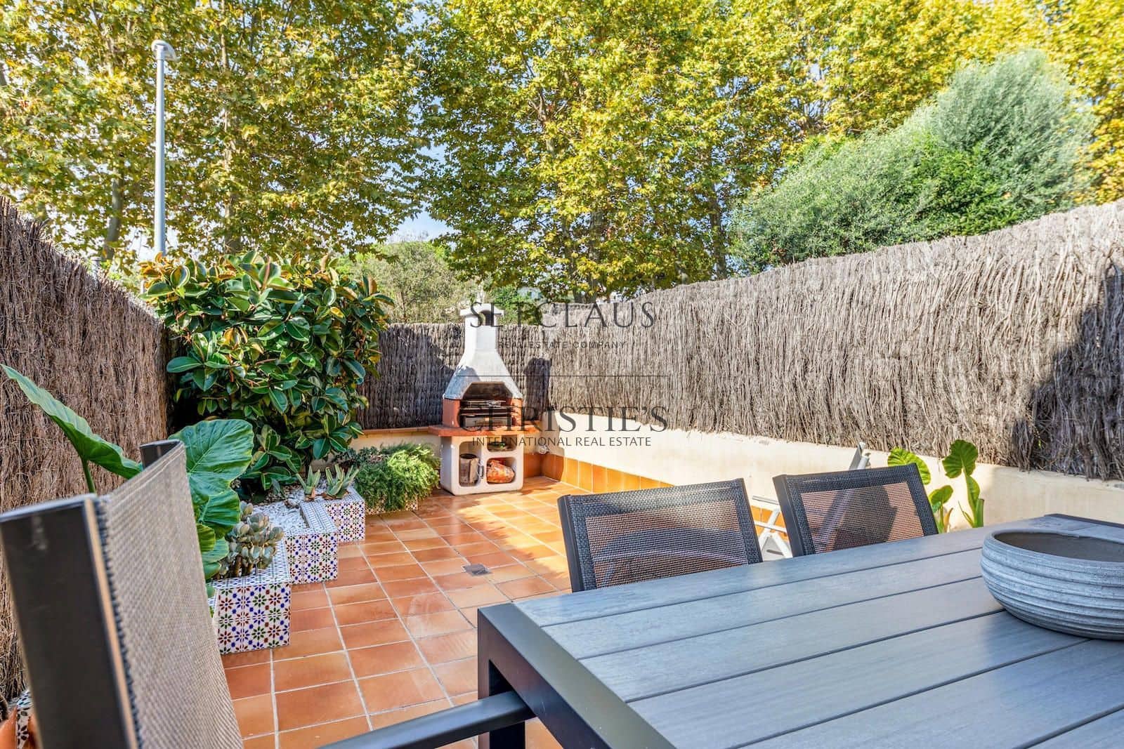 4 bedroom Townhouse for sale in Alella with pool garage - € 625,000 (Ref: 10130405)