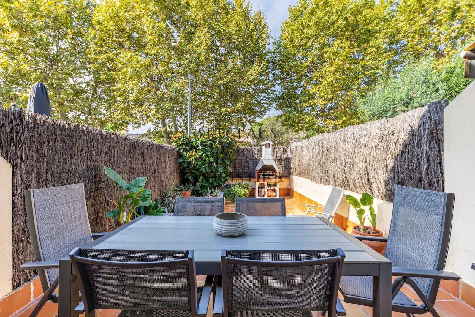 4 bedroom Townhouse for sale in Alella with pool garage - € 625,000 (Ref: 10130405)