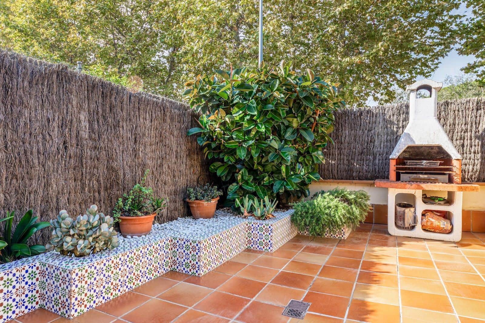 4 bedroom Townhouse for sale in Alella with pool garage - € 625,000 (Ref: 10130405)