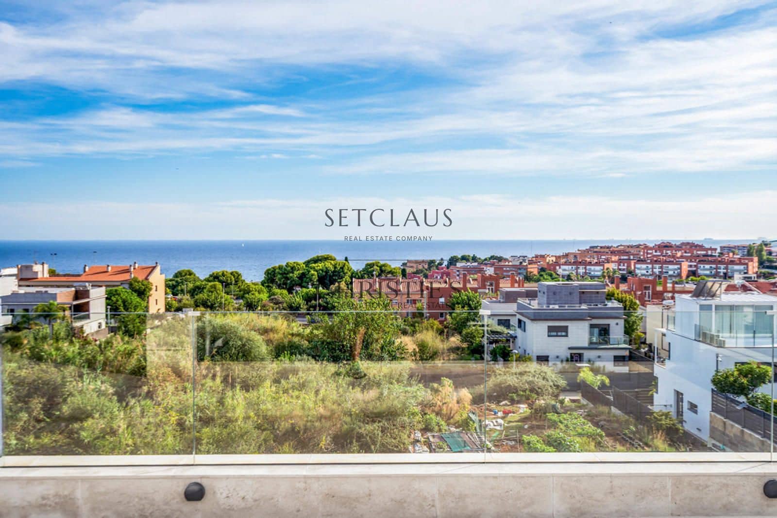 6 chambre Villa/Maison à vendre à Montgat avec piscine garage - 1 950 000 € (Ref: 10140175)