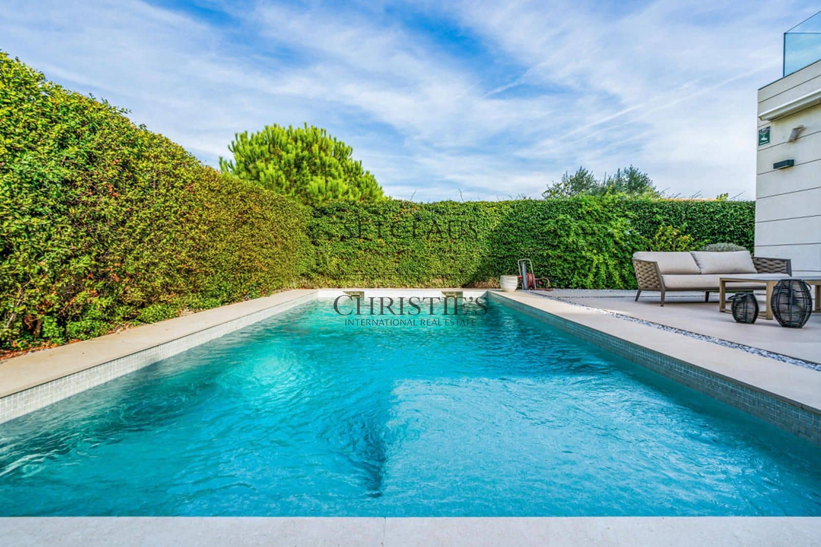 6 chambre Villa/Maison à vendre à Montgat avec piscine garage - 1 950 000 € (Ref: 10140175)