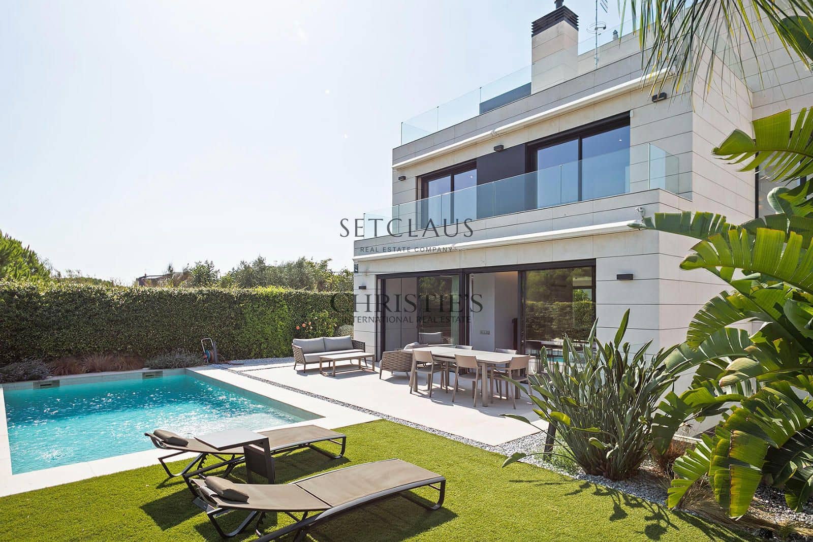 6 chambre Villa/Maison à vendre à Montgat avec piscine garage - 1 950 000 € (Ref: 10140175)